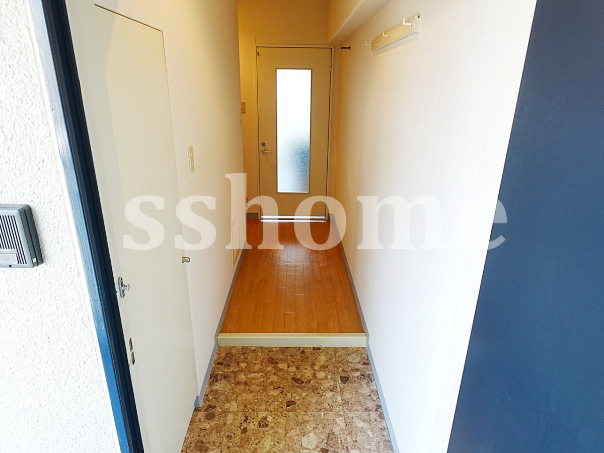 玄関 廊下のあるタイプ 写真12