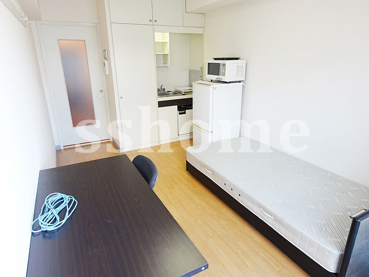 寝室 ベランダから見たお部屋 写真15