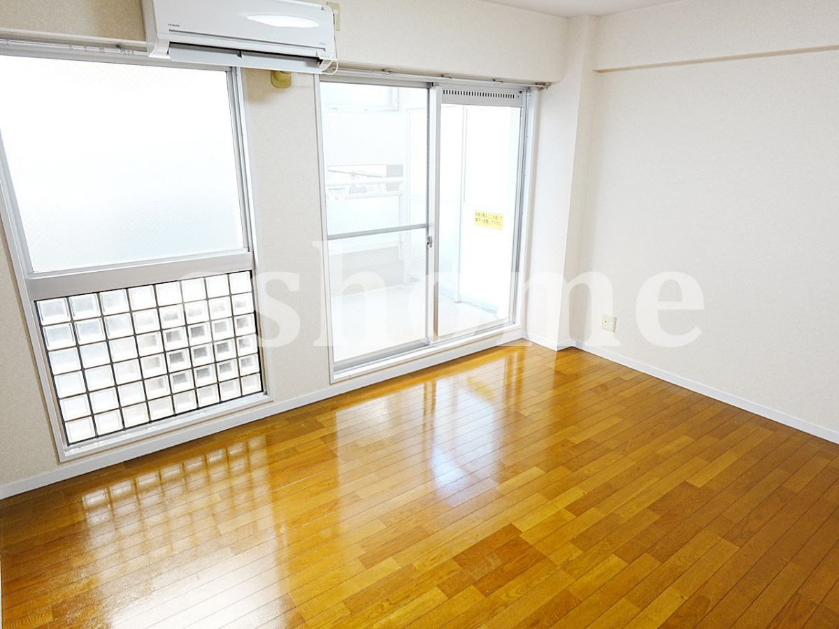 内装 フローリング☆ 写真14