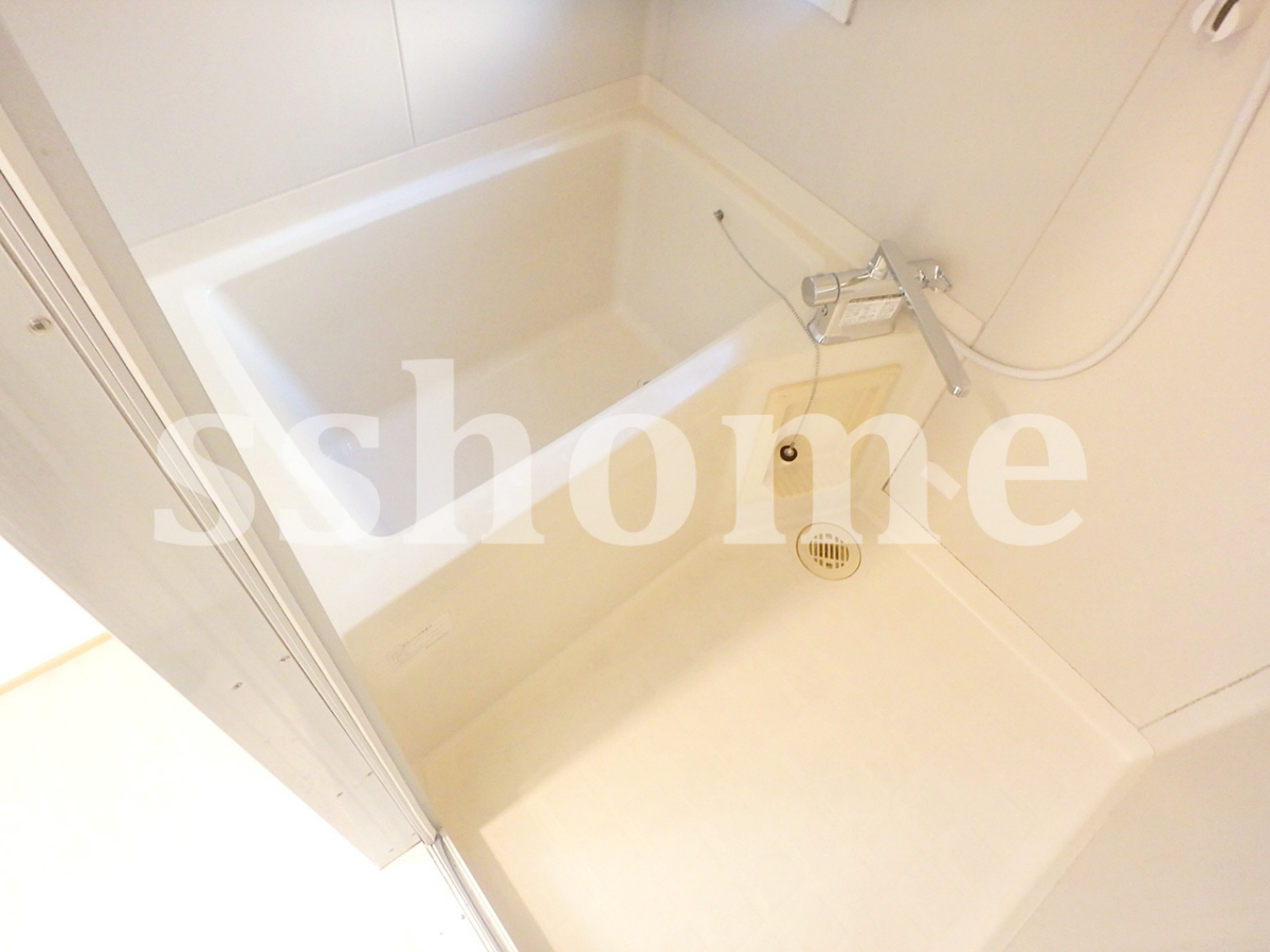 バス お風呂にも窓があります☆ 写真4