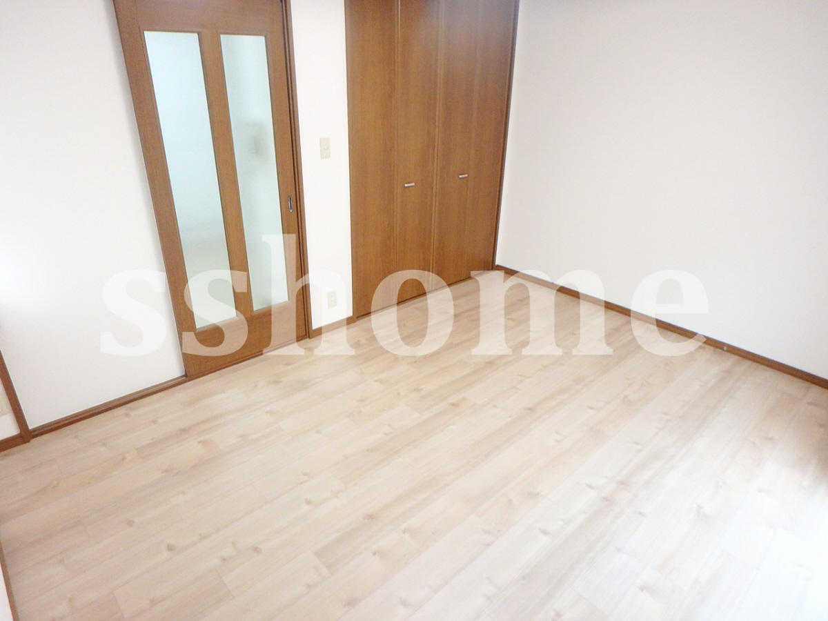 内装 フローリング☆ 写真14