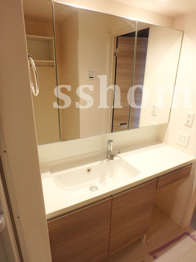 洗面所 広く使える洗面所☆ 写真9