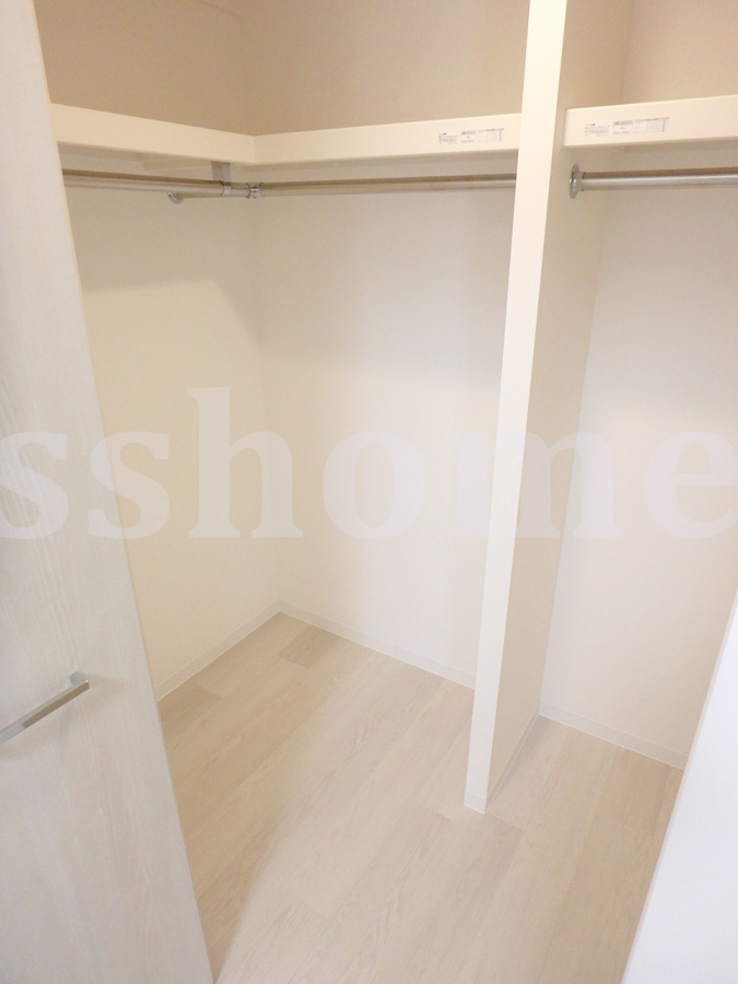 収納 ウォークインクローゼット☆ 写真5