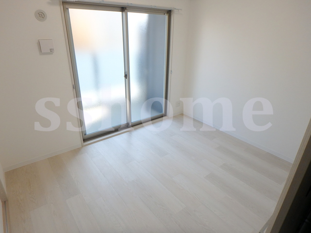 その他部屋・スペース バルコニー側で明るい洋室☆ 写真6