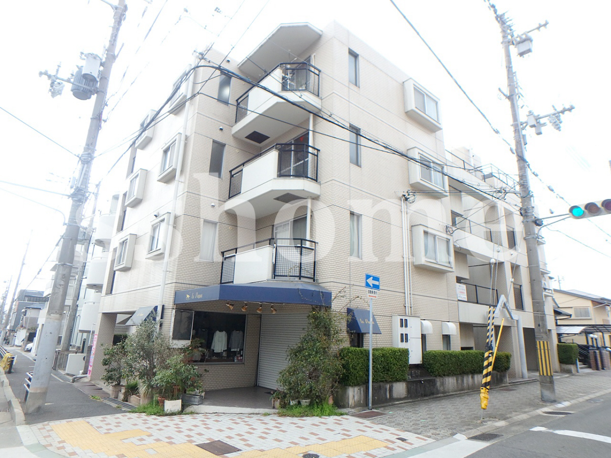 メゾンミヤマエ