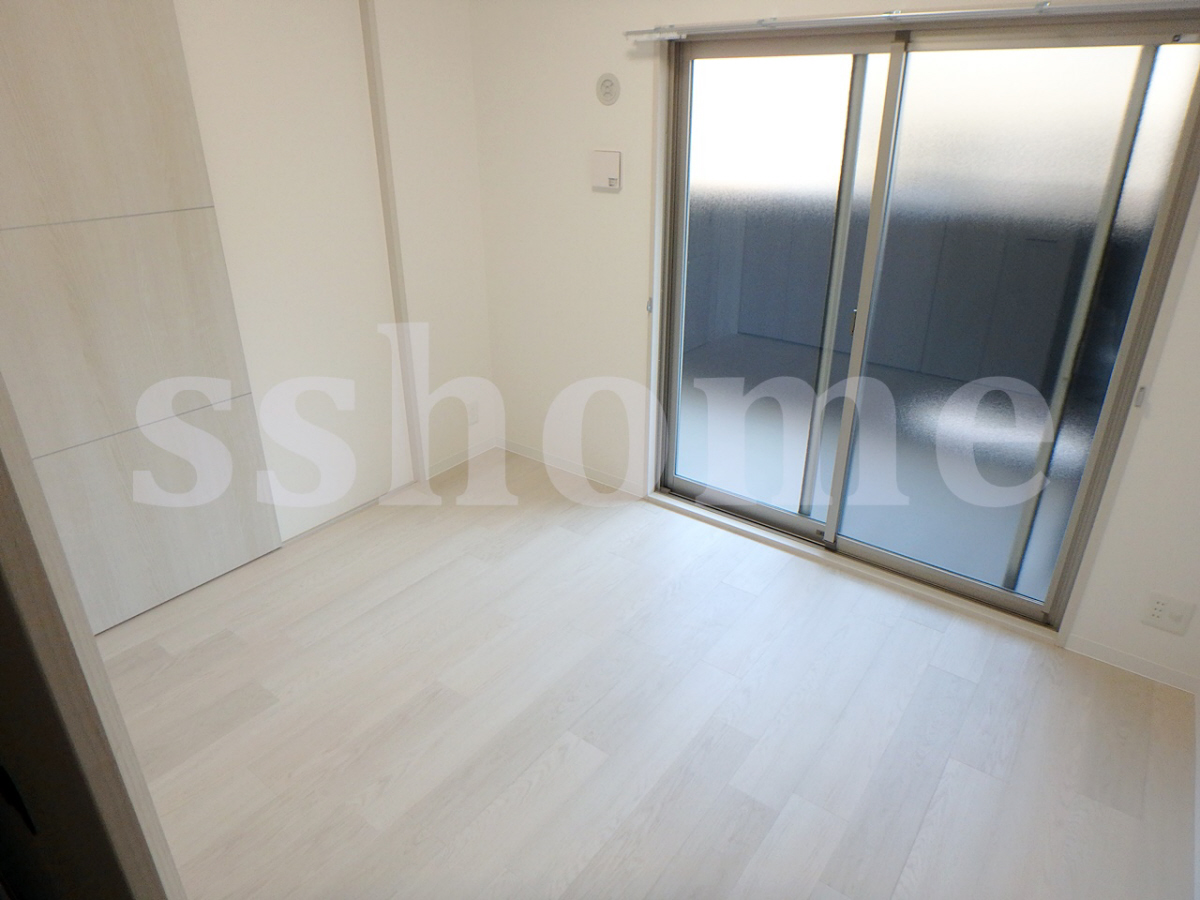 その他部屋・スペース バルコニー側で明るい洋室☆ 写真6