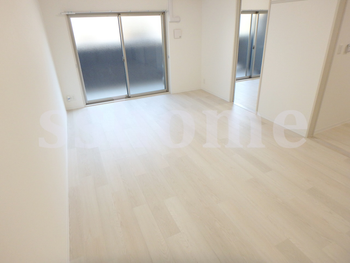 内装 フローリング☆ 写真14