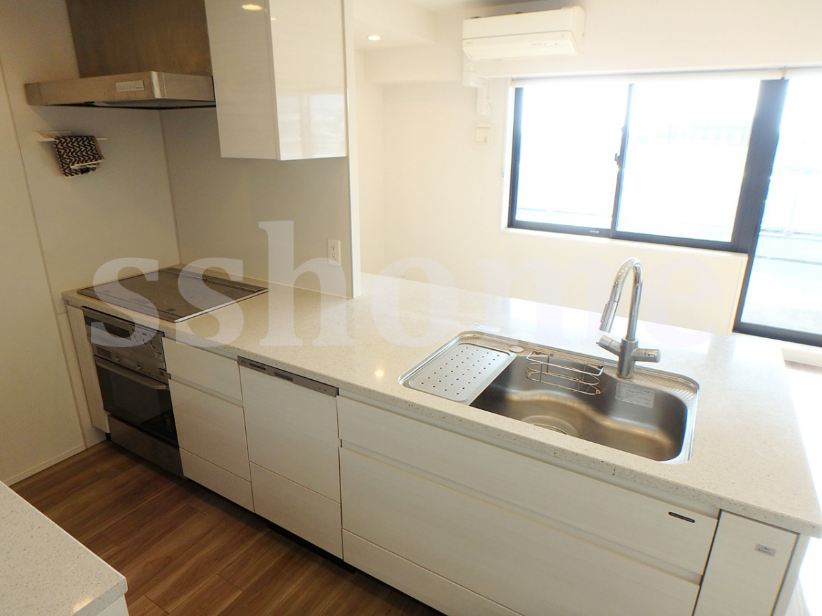 キッチン 3口コンロのシステムキッチン☆ 写真3