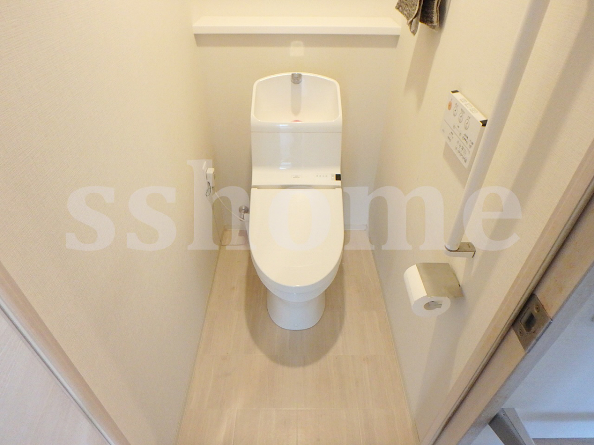 トイレ 温水洗浄便座☆ 写真8