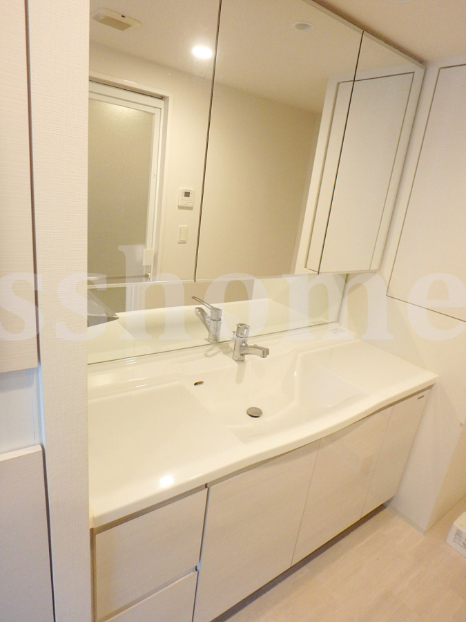 洗面所 おおきい洗面所☆ 写真9