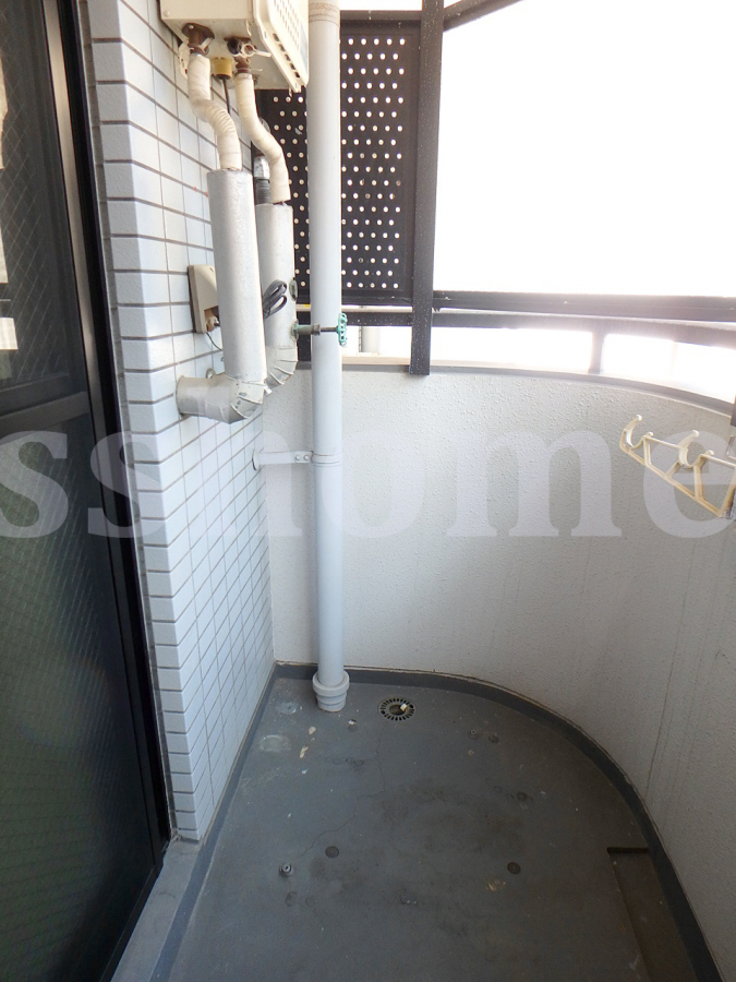 設備 室外洗濯機置き場 写真16