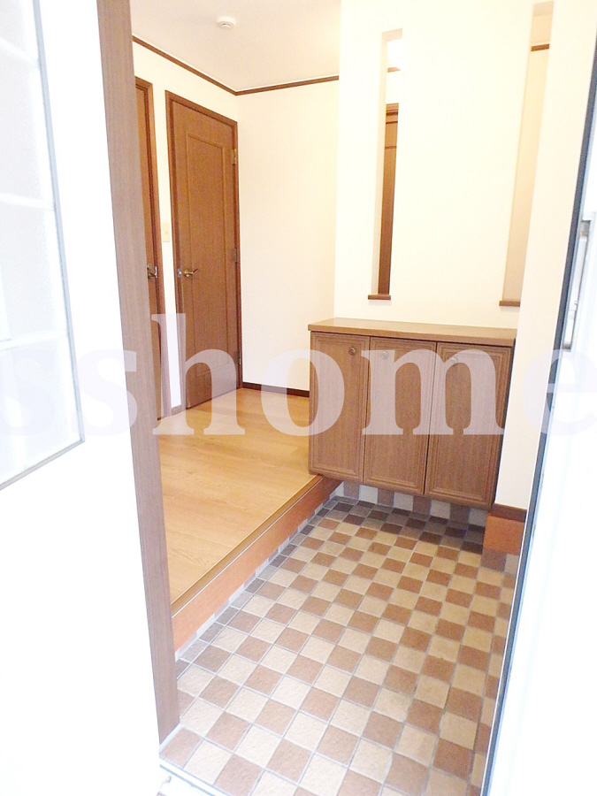 玄関 とっても広い玄関スペース☆ 写真12