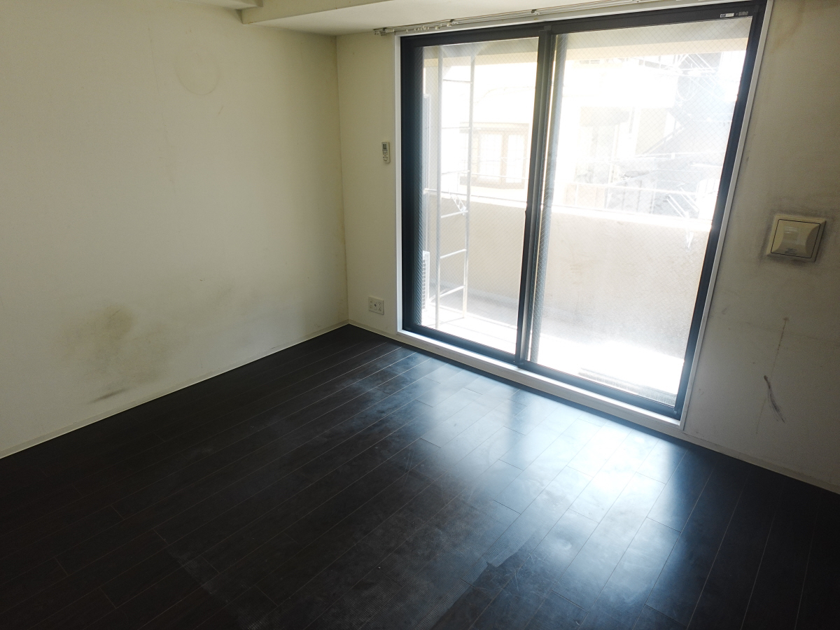 リビング 明るいお部屋です♪ 写真2