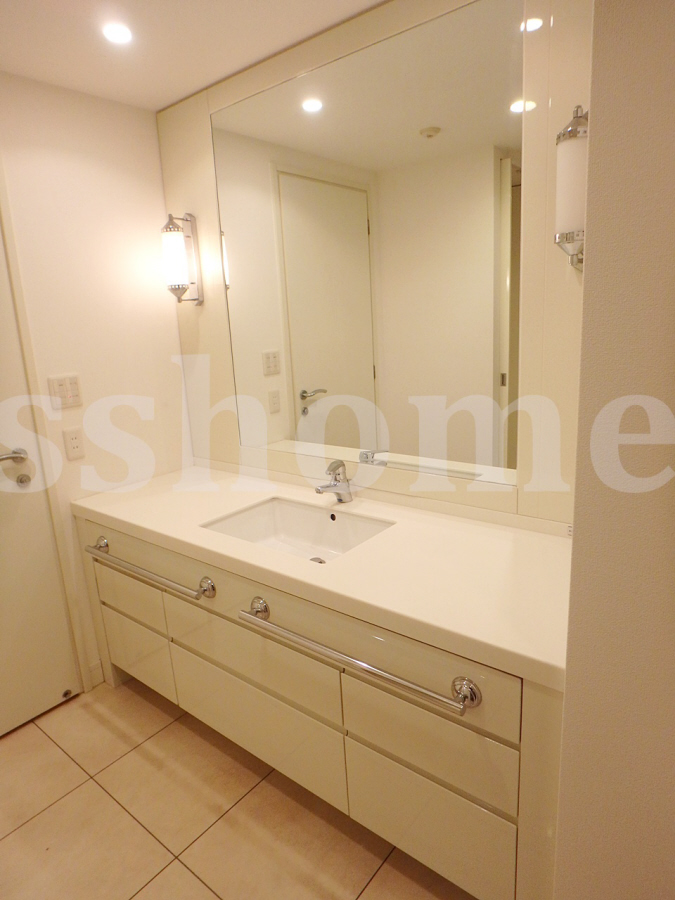 洗面所 独立洗面台 写真9