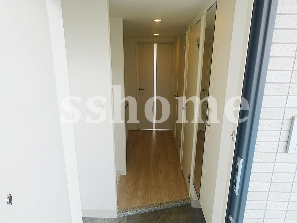 玄関 広めの玄関です☆ 写真12