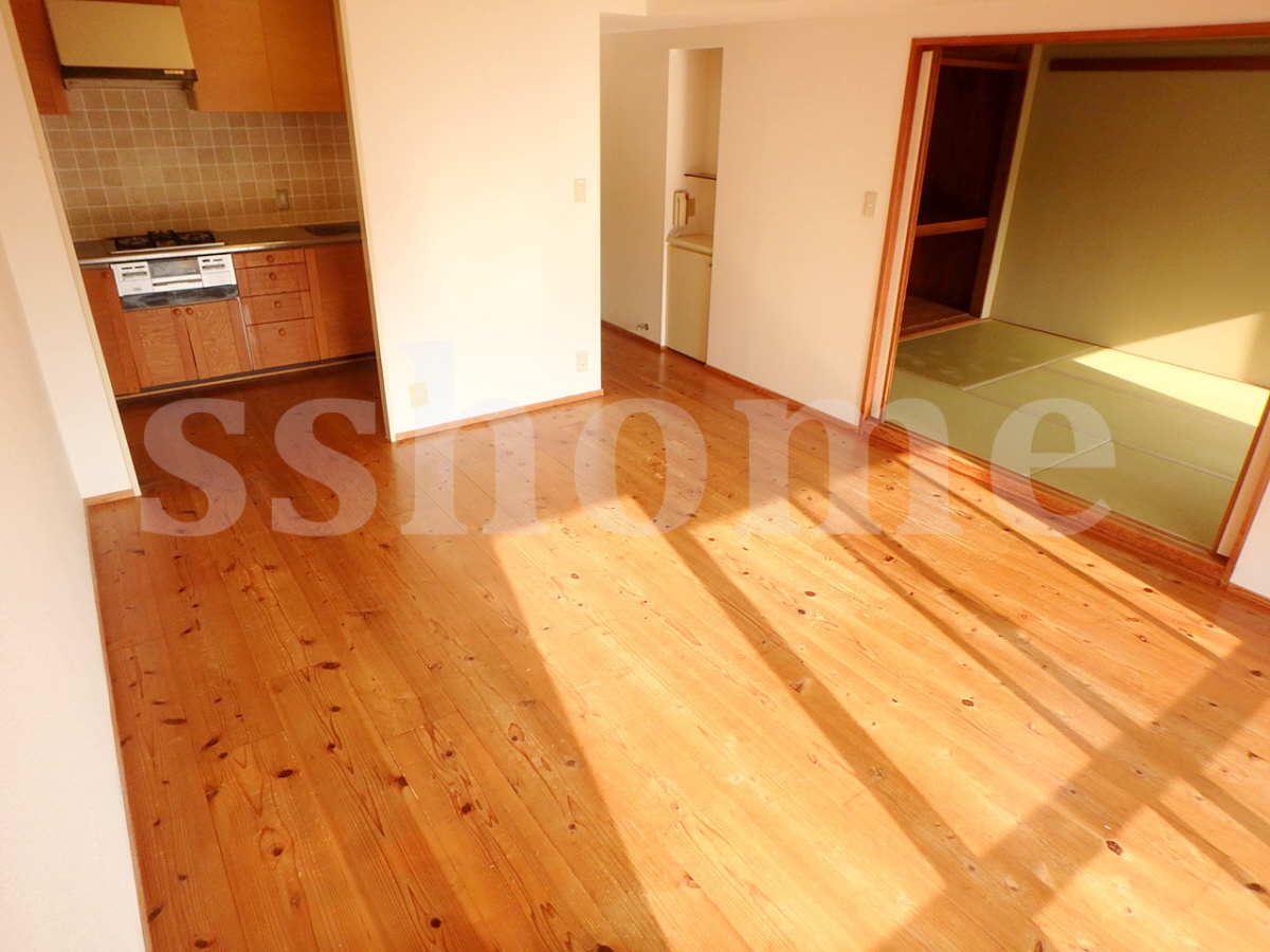 リビング 明るい室内 写真2