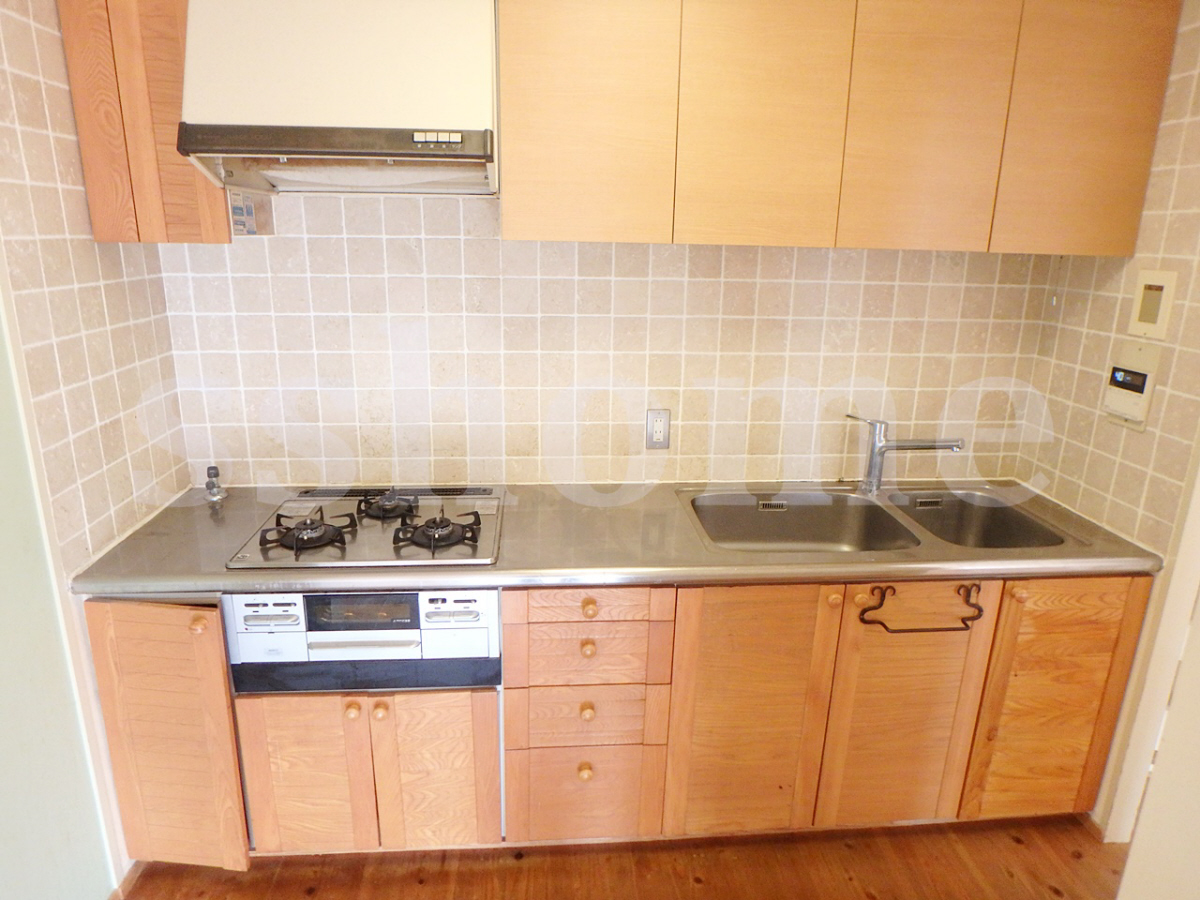 キッチン 大きなシステムキッチン 写真3