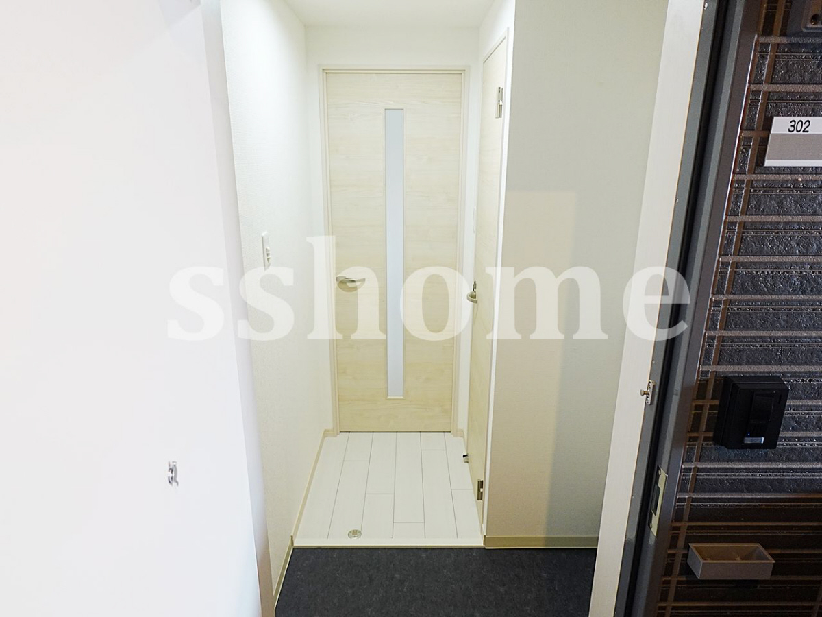 玄関 中は見えません 写真12