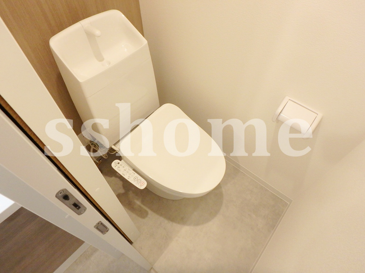 トイレ 温水洗浄便座☆ 写真8