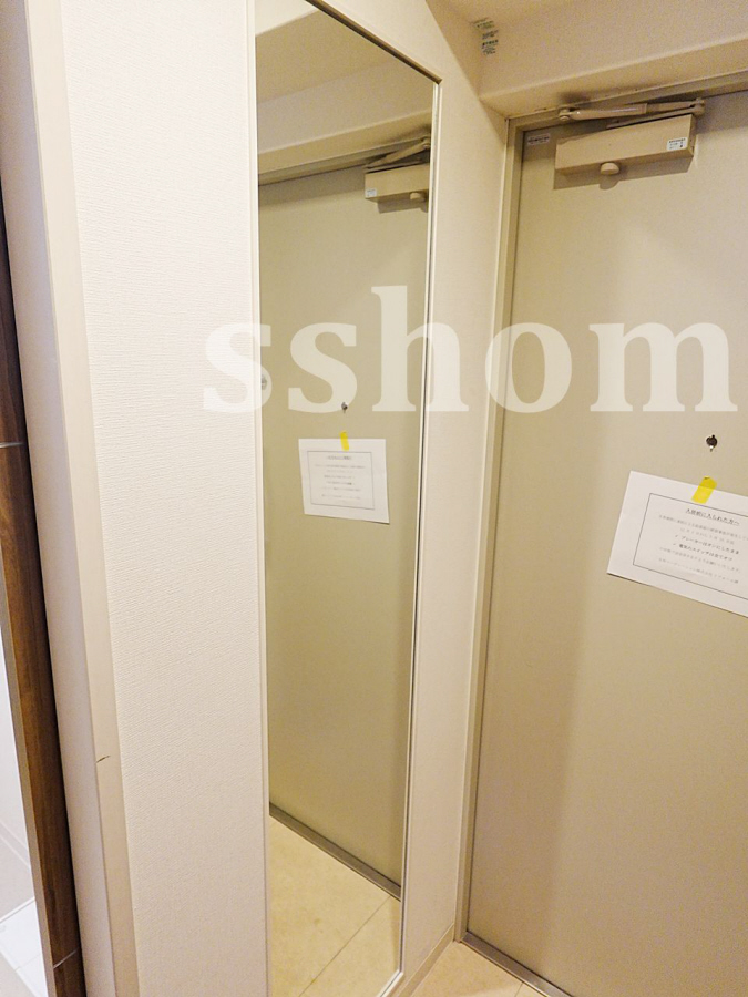 玄関 姿見付き 写真12