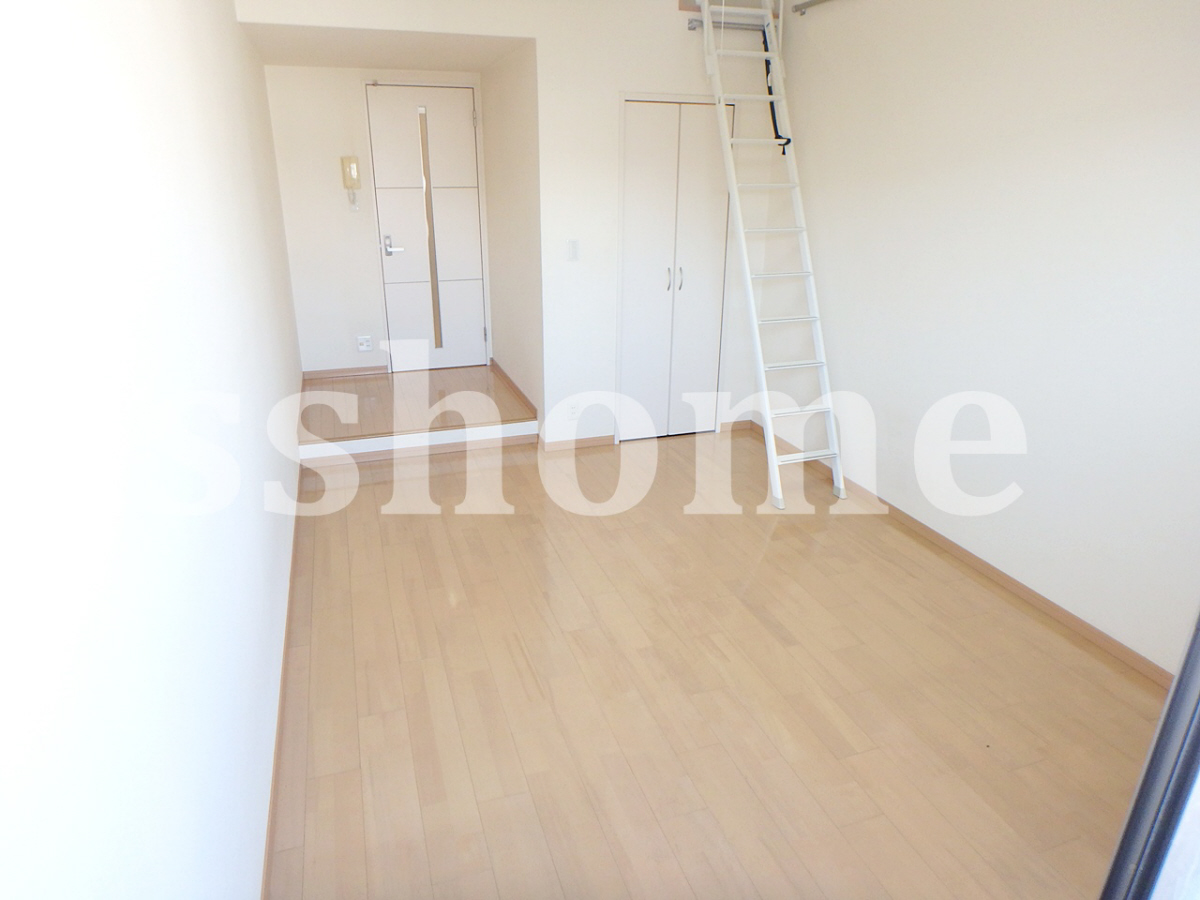 内装 フローリング☆ 写真14