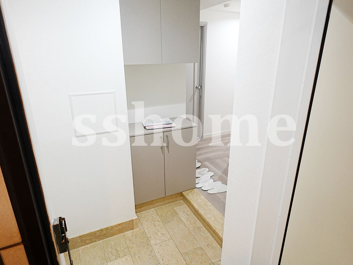 玄関 少しゆとりあります 写真12