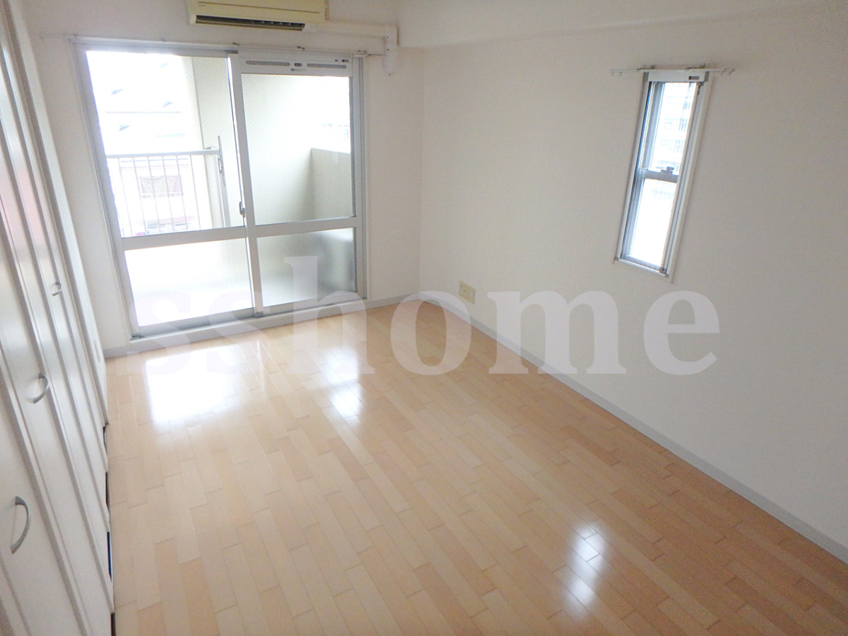 リビング 明るいお部屋です☆ 写真2