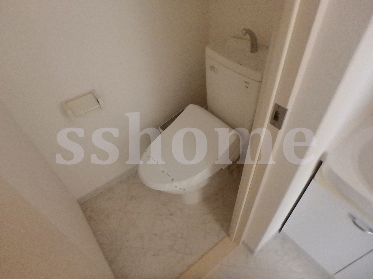 トイレ 温水洗浄便座☆ 写真8