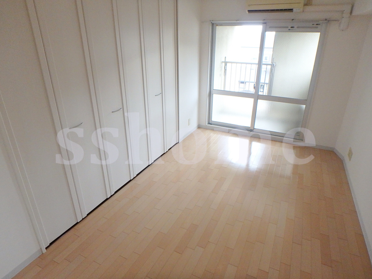 内装 フローリング☆ 写真14