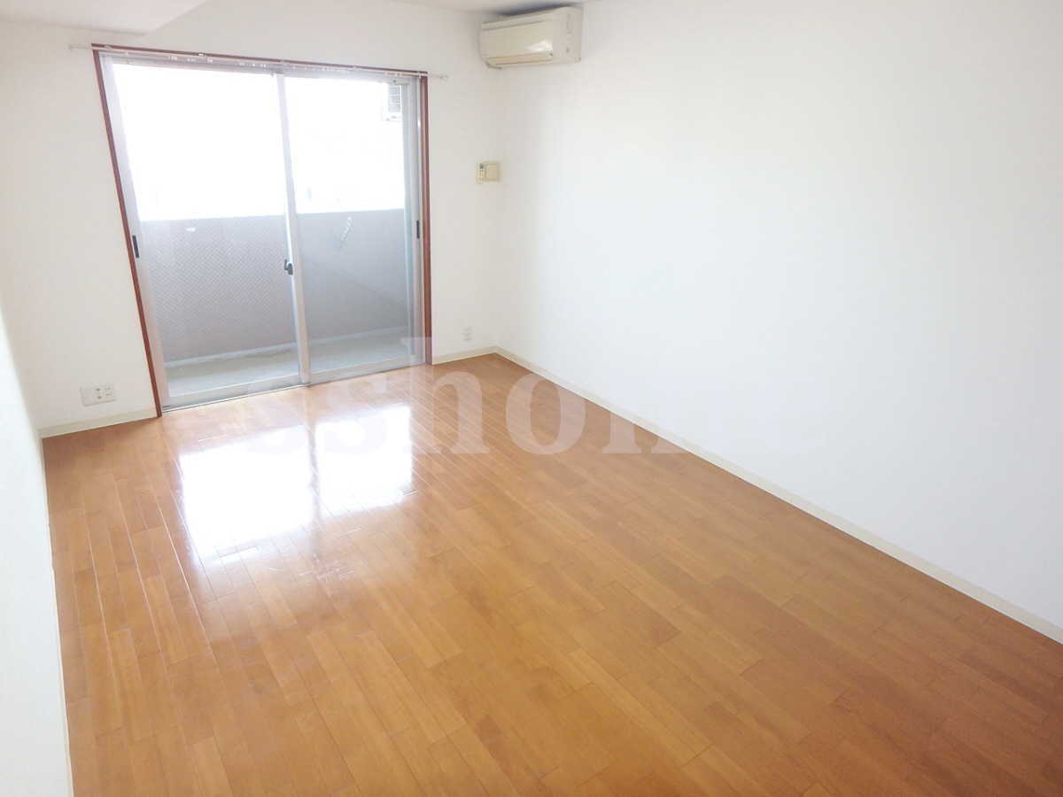 内装 フローリング☆ 写真14