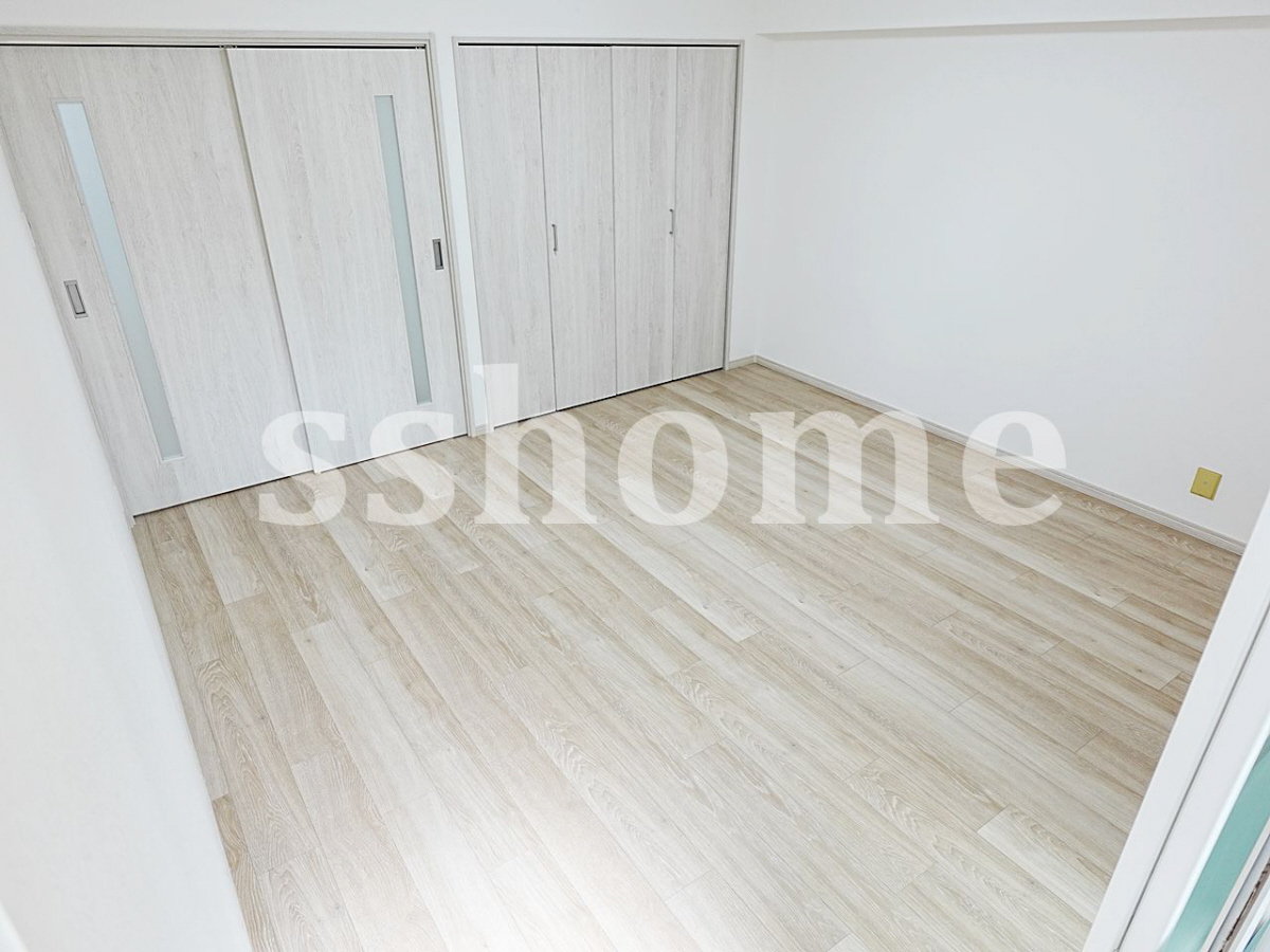 寝室 フローリング 写真15