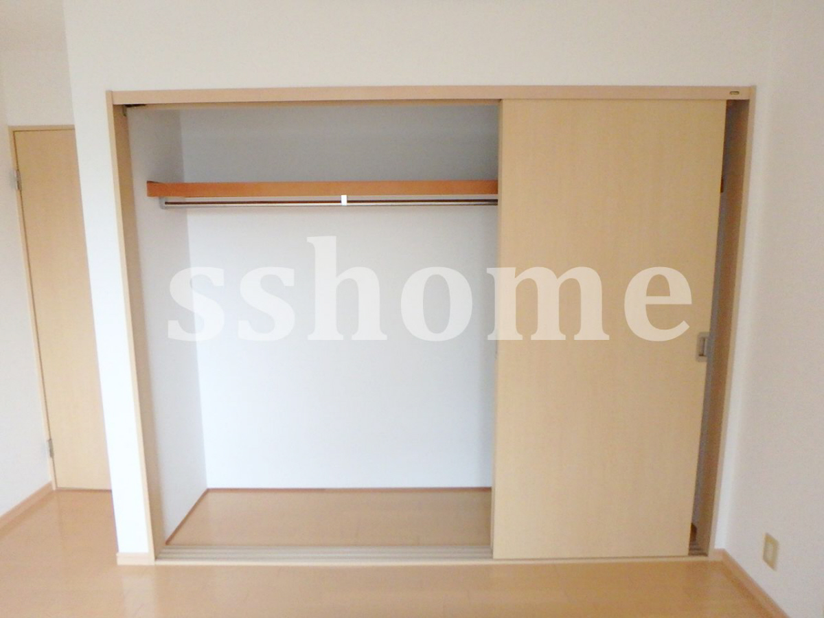 収納 大きなクローゼット 写真5