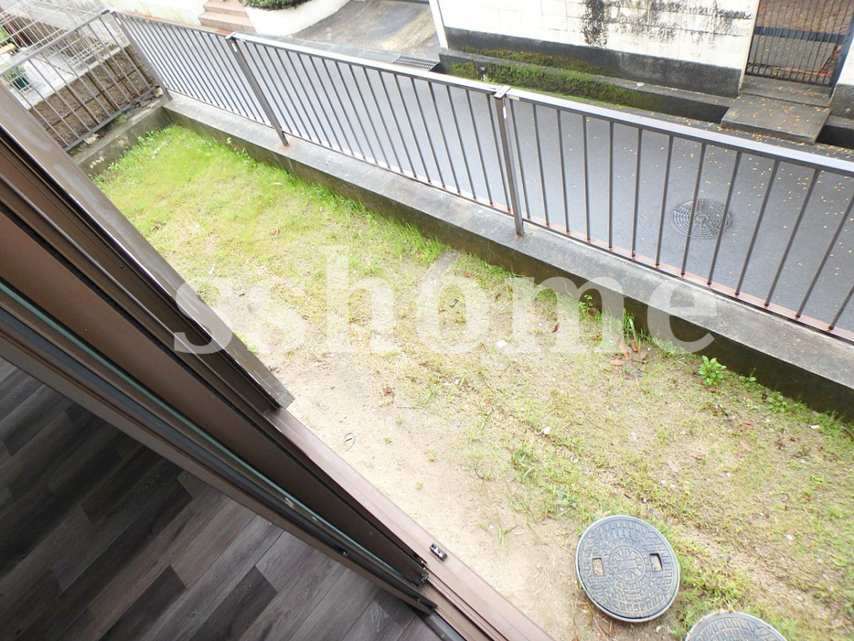 バルコニー・ベランダ 風通しの良い専用庭☆ 写真10