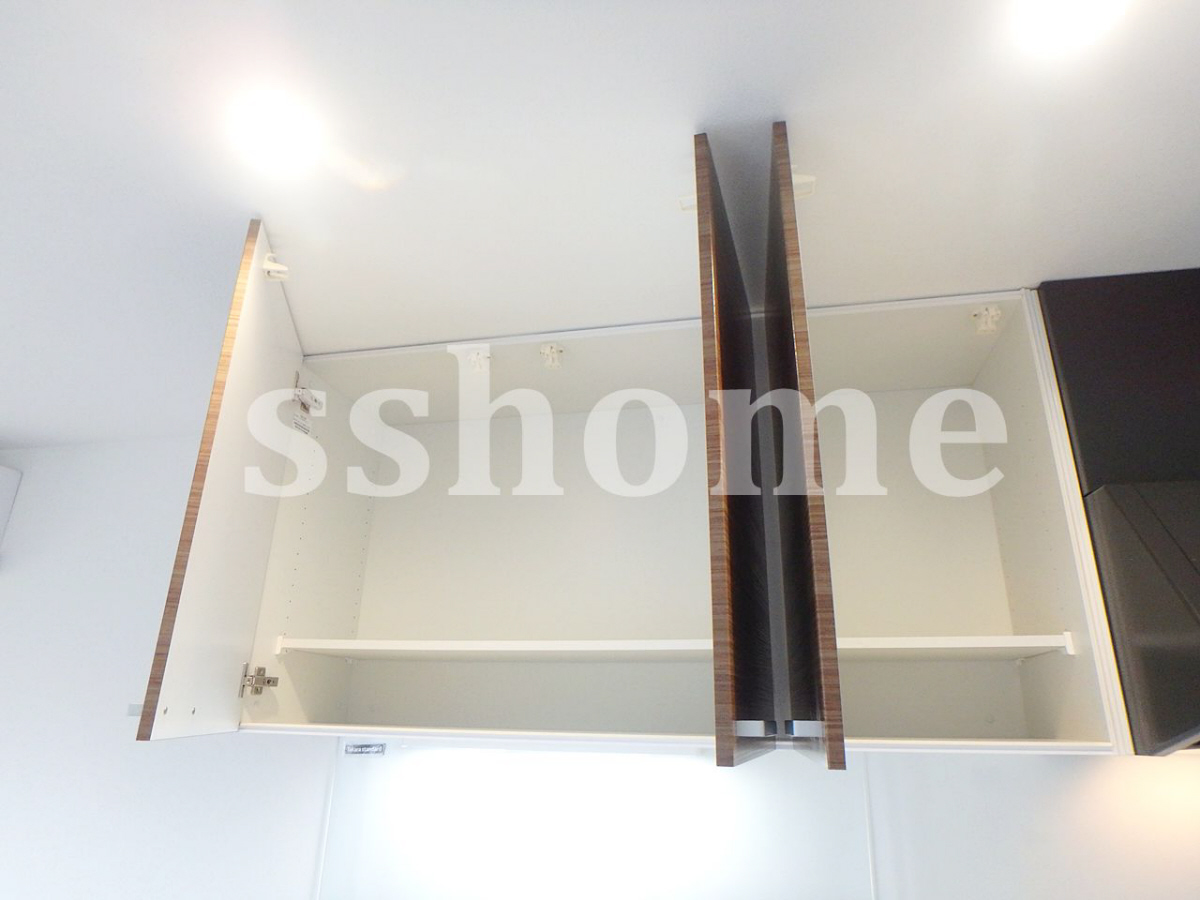 キッチン キッチン上部の吊戸棚☆ 写真17