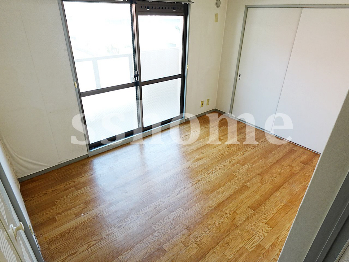 内装 洋室6帖 写真14