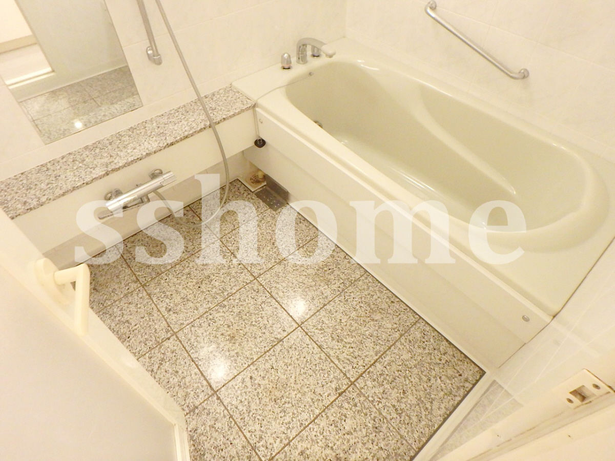 バス 清潔感のある浴室☆ 写真4