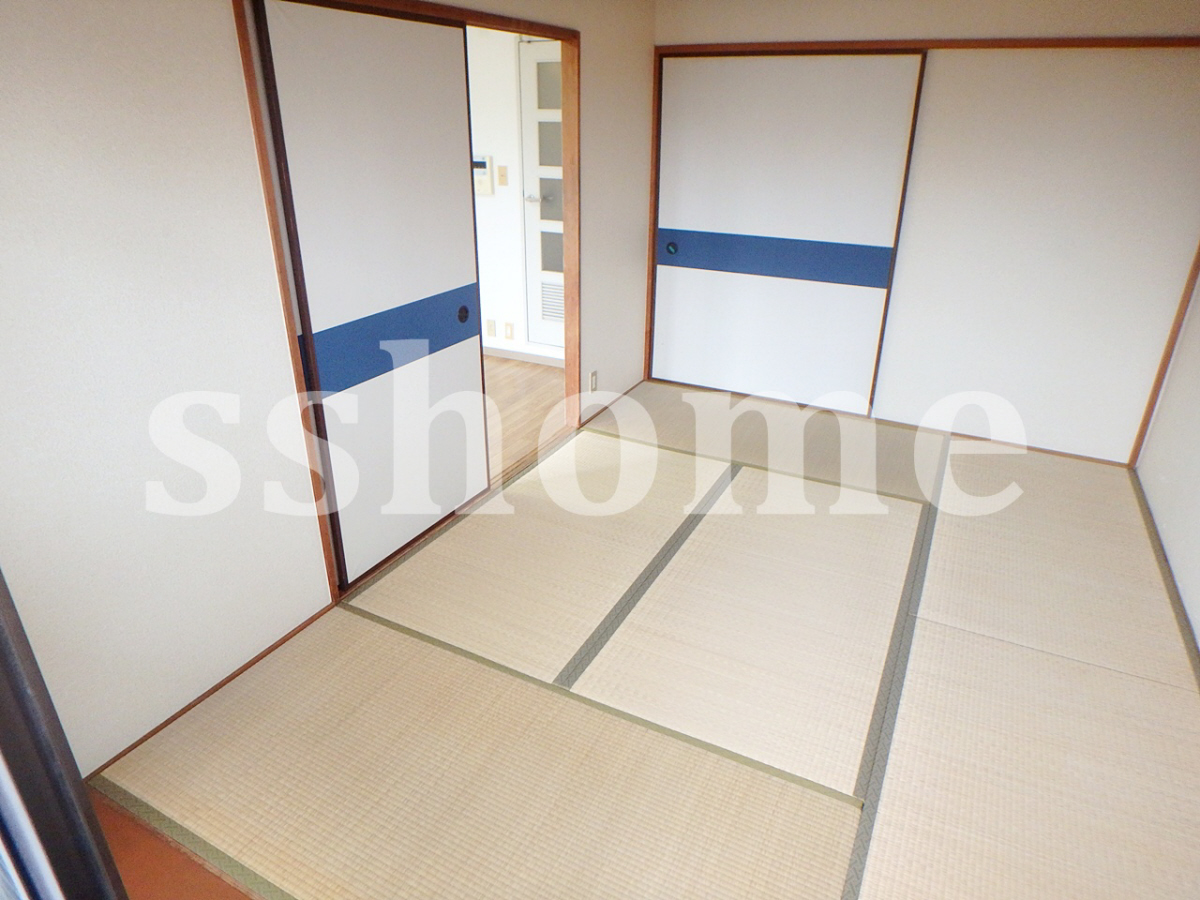 寝室 6帖の洋室☆ 写真15