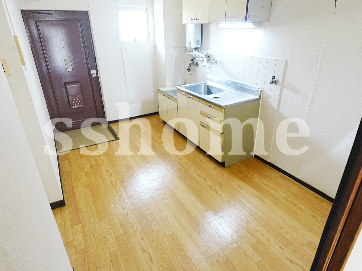 内装 フローリング 写真14