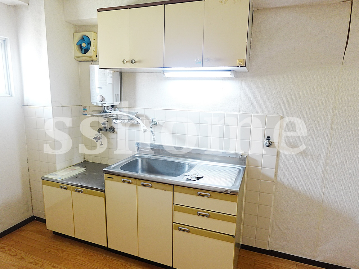 キッチン キッチン周りの収納たっぷりです 写真20