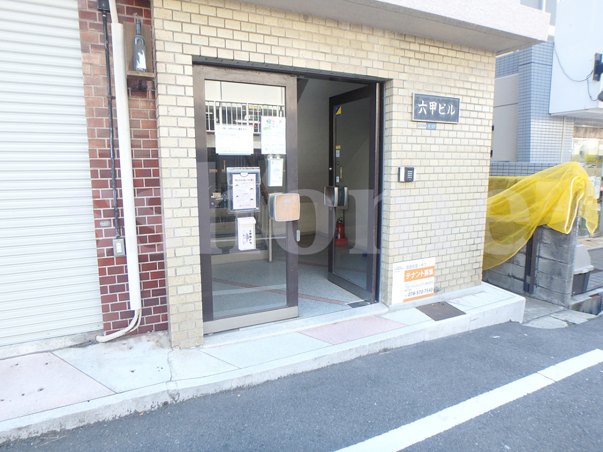 エントランス 建物入口☆ 写真13