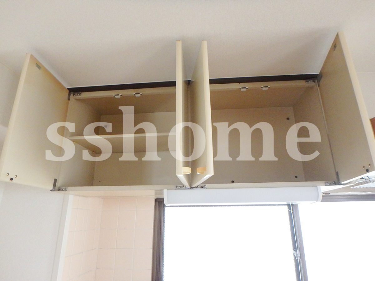 キッチン キッチン上部の吊戸棚☆ 写真17