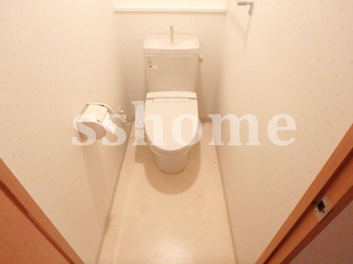 トイレ 温水洗浄便座付き☆ 写真8