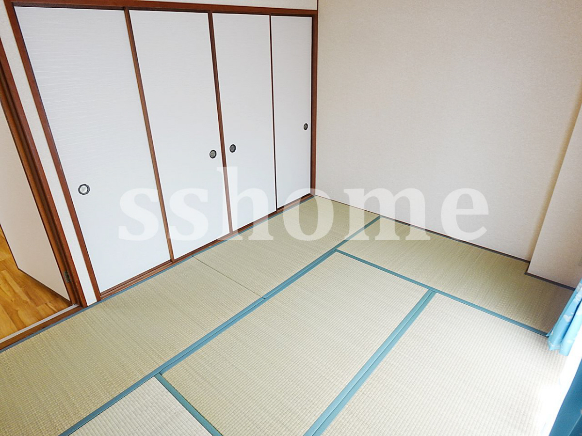 内装 畳のお部屋です☆ 写真14