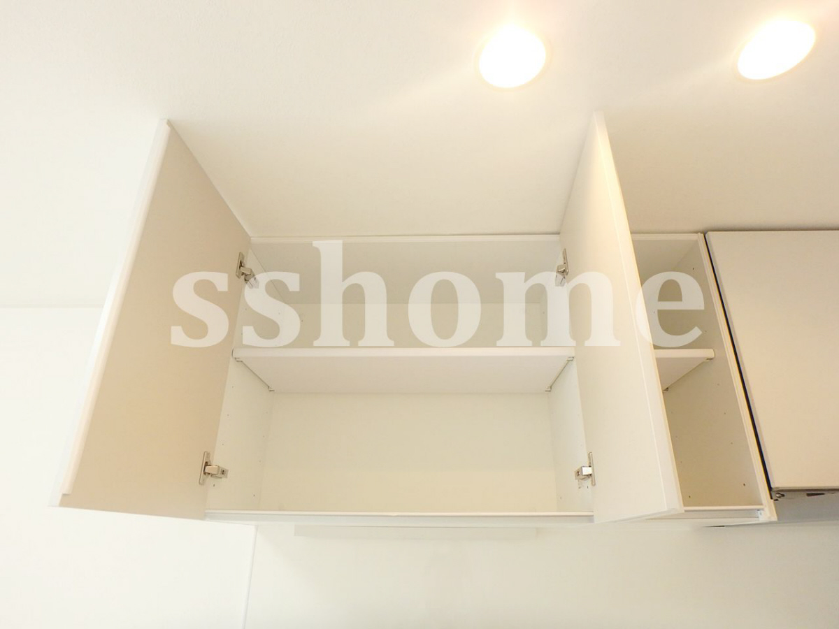 キッチン キッチン上部の吊戸棚☆ 写真17