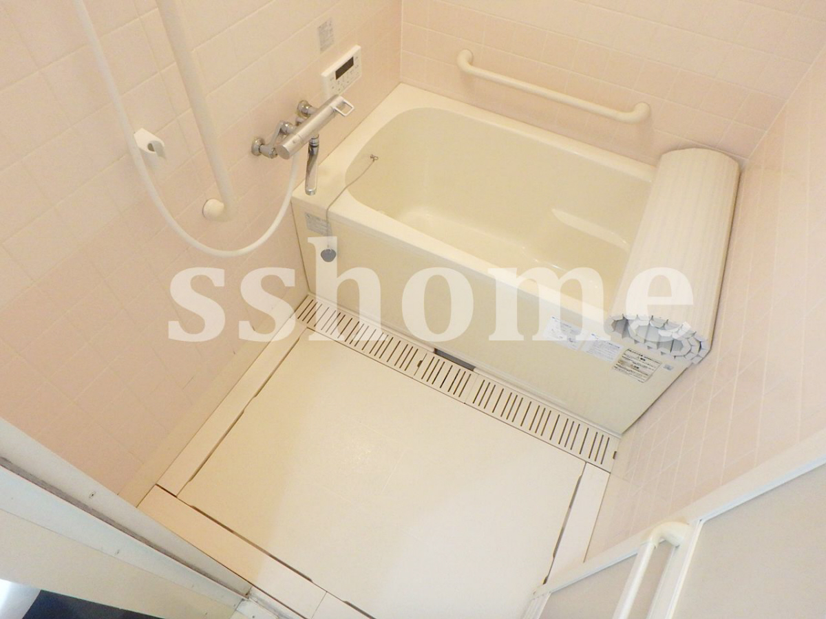 バス 追炊き(高温差し湯式)可能 写真4