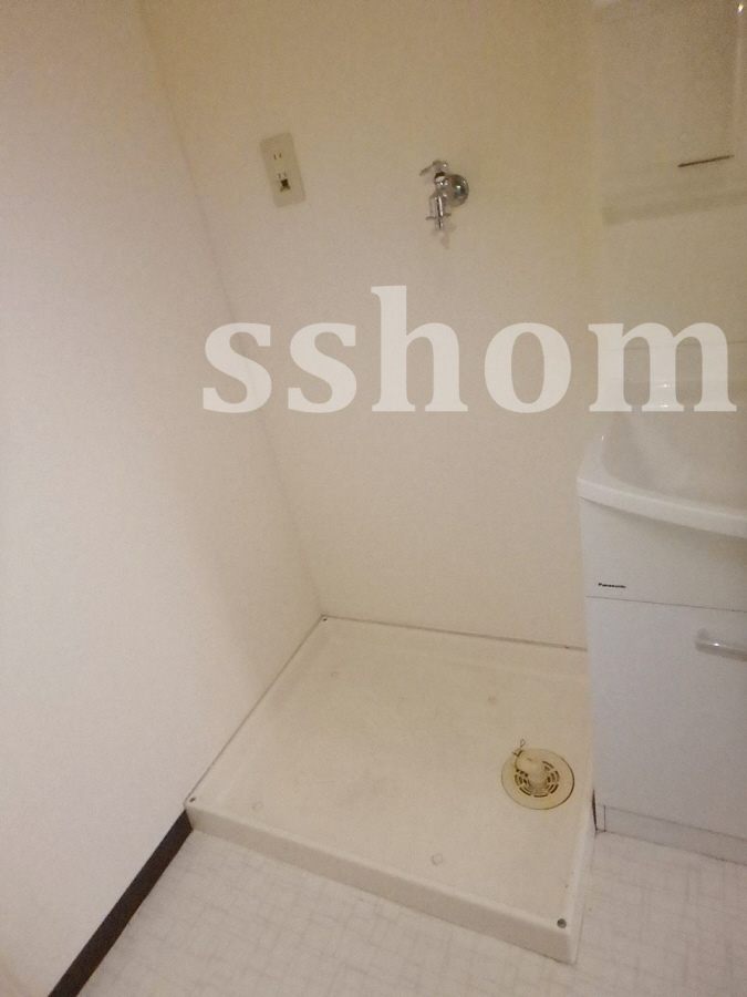 設備 室内洗濯機置場 写真16