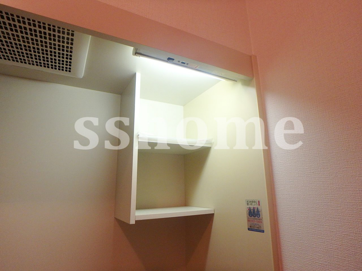 キッチン キッチン上部の棚 写真18