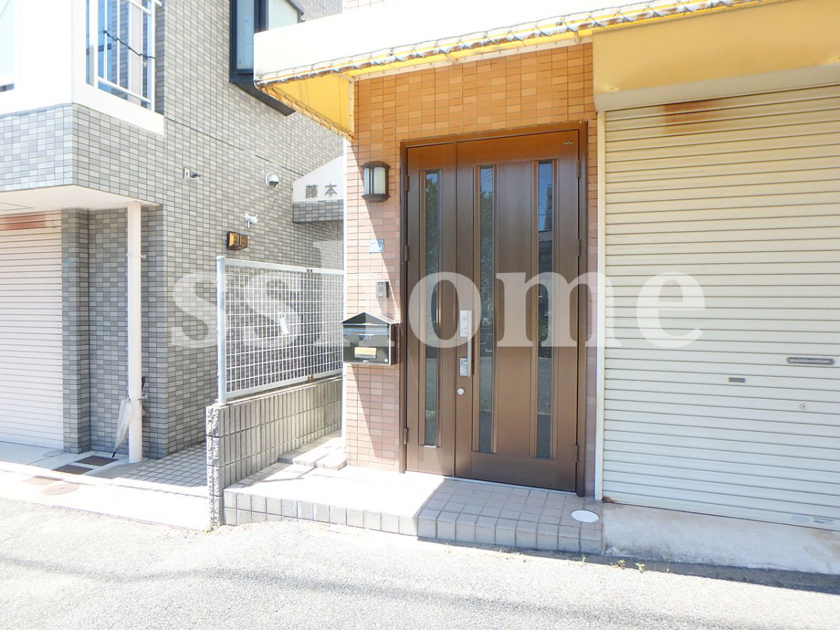 エントランス 建物入口 写真13