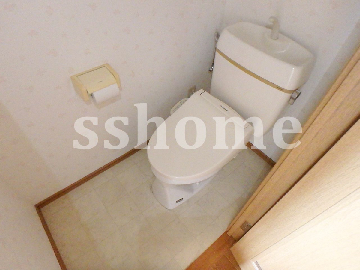 トイレ 温水洗浄便座(残置物) 写真8