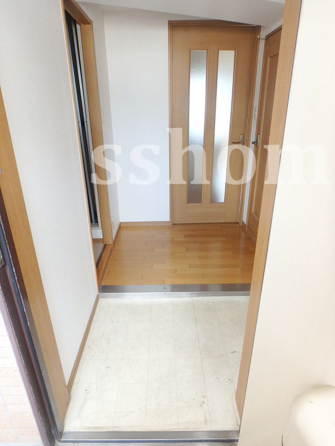 玄関 下駄箱おけます 写真12